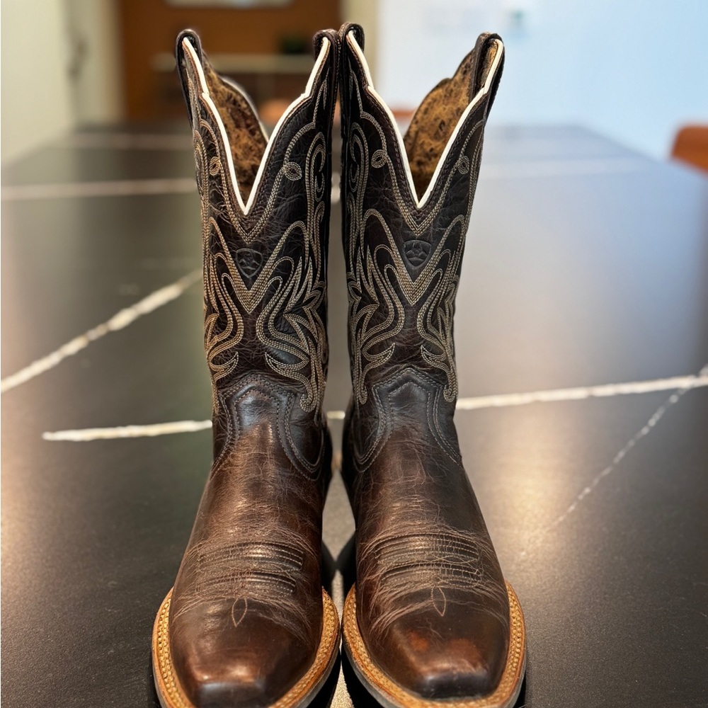 Ariat Women’s Cowboy Boots - Size 8B
